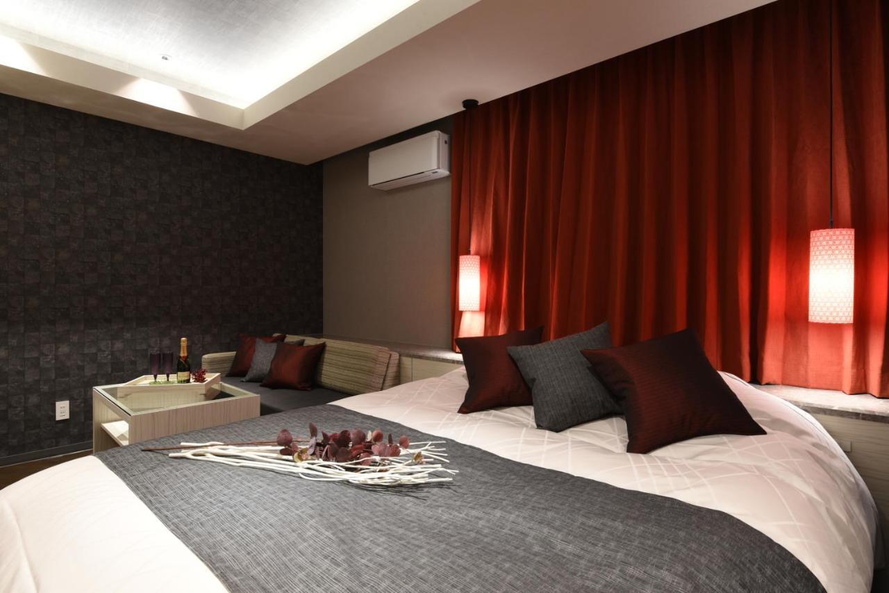 Hotel Zen Sennichimae (Adults Only) Osaka Esterno foto